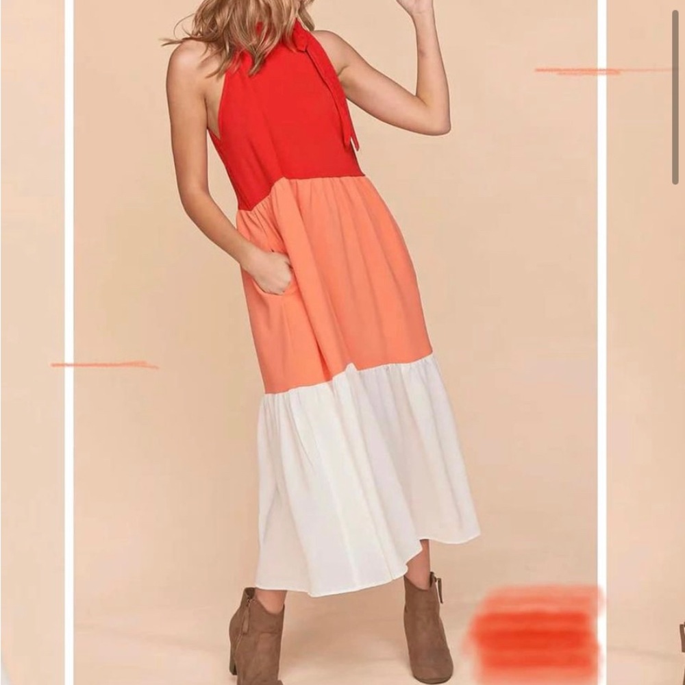 Tiered dress with pockets